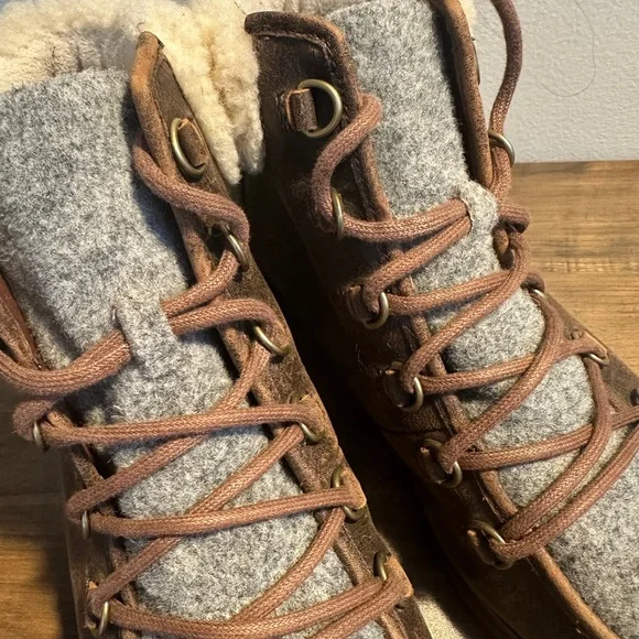 Sorel - Picture 3 of 9